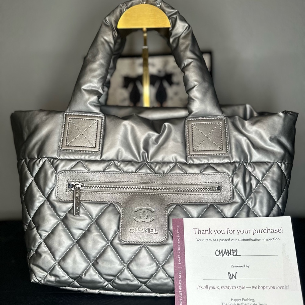 Chanel Silver Puffer tote bag 🩶
